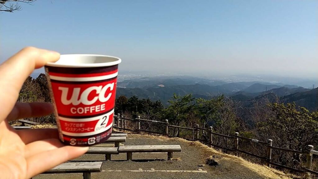 日の出山山頂でコーヒータイム、最高！